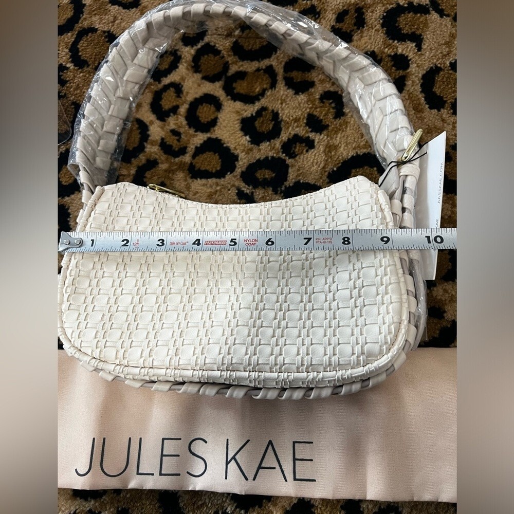 New Jules Kae women's Delilah hand bag in cream. Retails for $130.00. - Picture 8 of 9